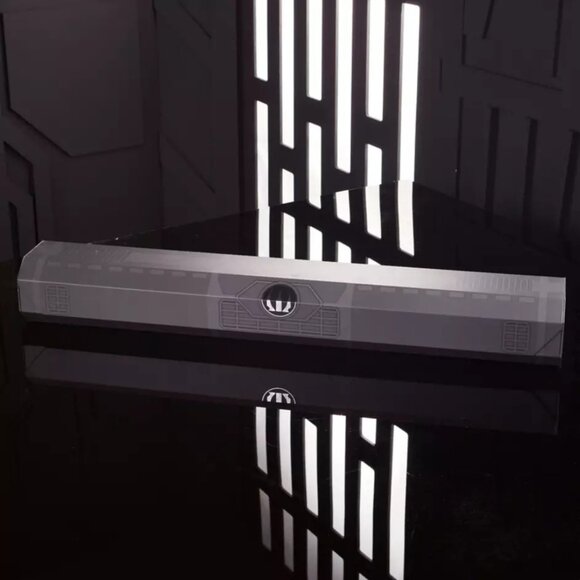 Legacy LIGHTSABER Darksaber – Star Wars Gen 1 - Picture 10 of 11